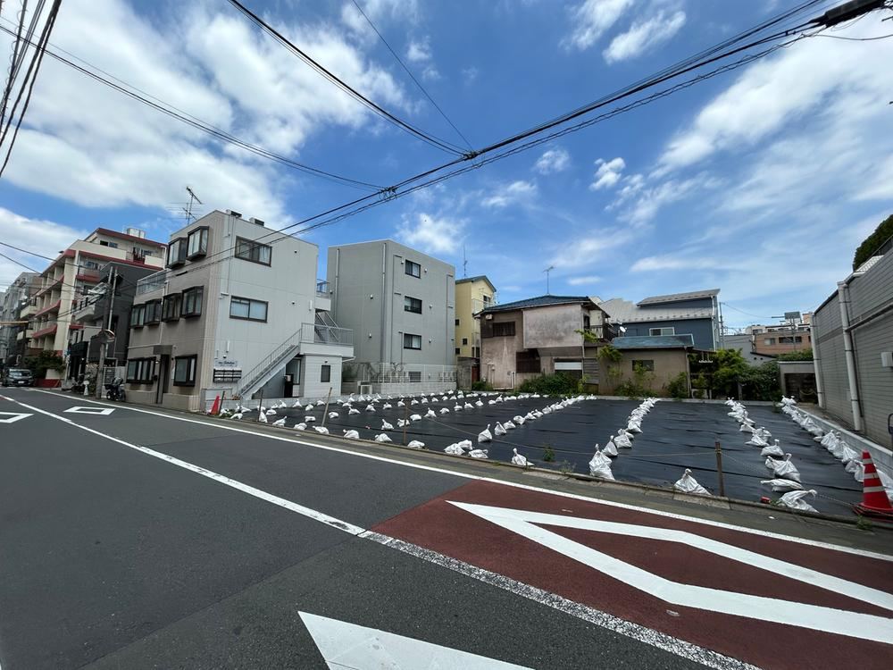 102 m² land in Meguro Ward, Tokyo - Photo 1