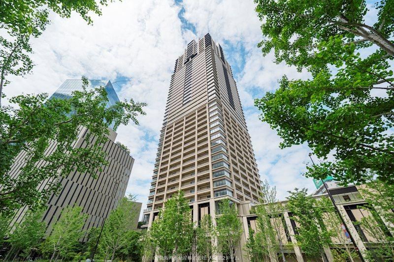 2LDK+S apartment in Kita Ward, Osaka - Photo 1