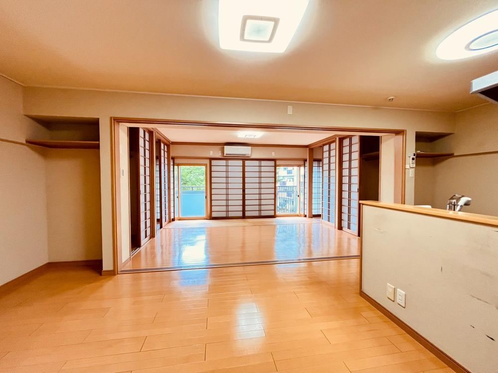 1LDK apartment in Minami Ward, Sakai, Osaka - Photo 1