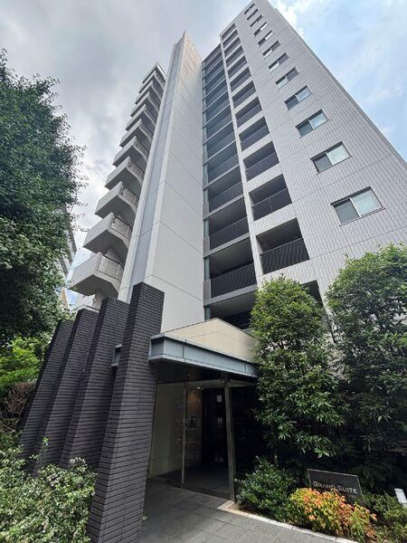 2LDK apartment in Setagaya Ward, Tokyo - Photo 1