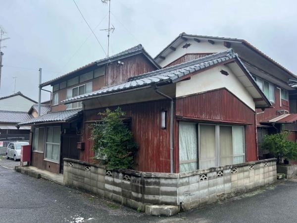8DKK house in Imabari, Ehime - Photo 1