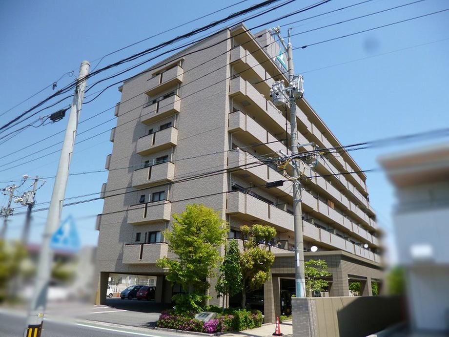 3LDK apartment in Yonago, Tottori - Photo 1