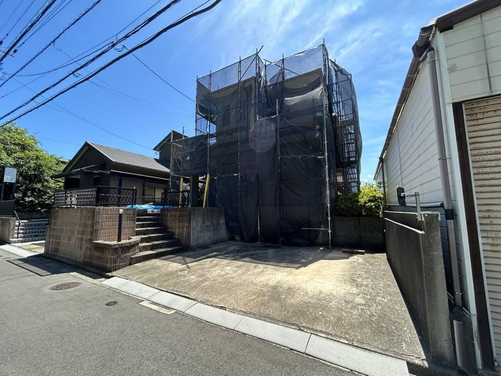4LDK house in Higashi Ward, Fukuoka - Photo 1