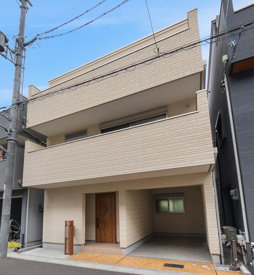 3LDK+S house in Tsurumi Ward, Osaka - Photo 1