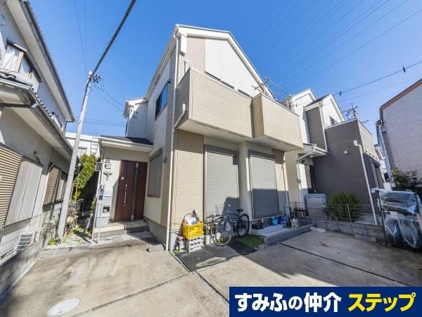 4LDK house in Soka, Saitama - Photo 1