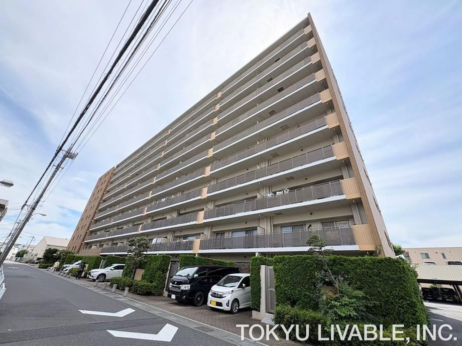 3LDK apartment in Toda, Saitama - Photo 1