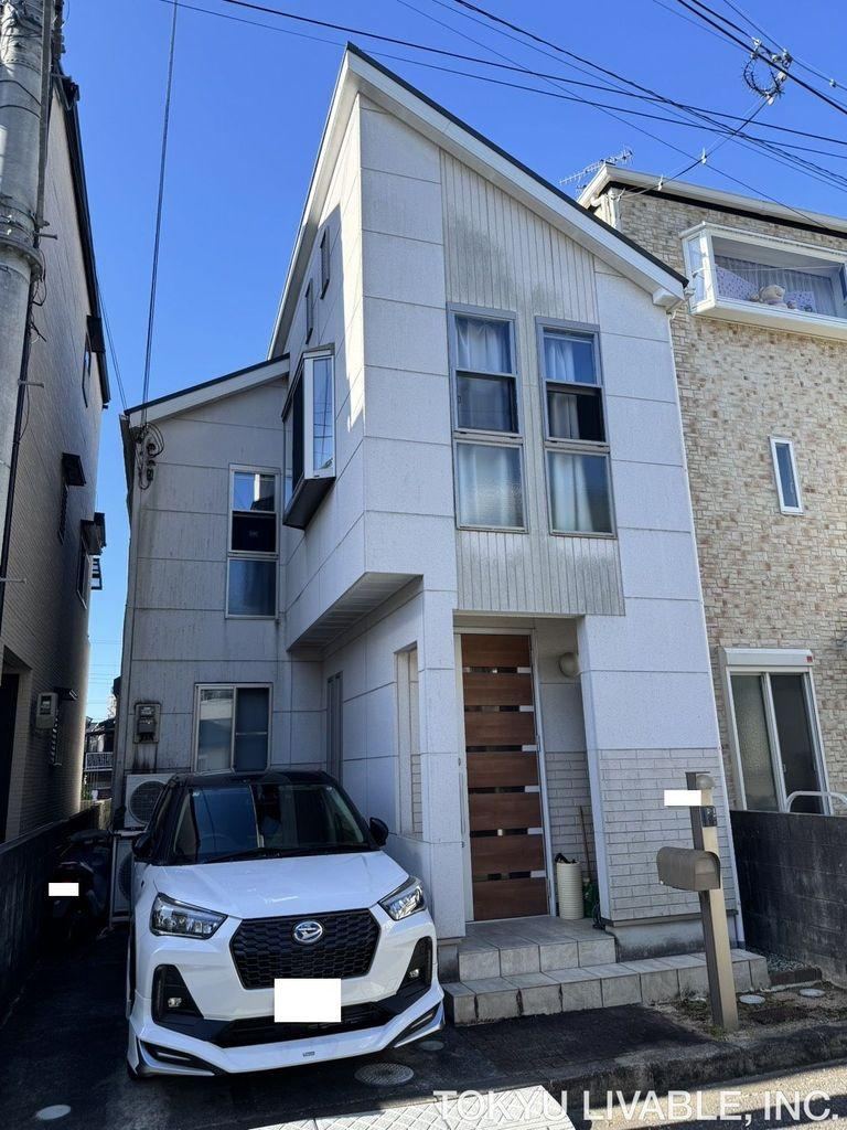 4LDK house in Kawanishi, Hyogo - Photo 1