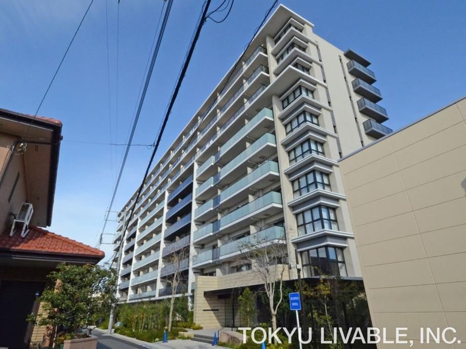 3LDK apartment in Mihama Ward, Chiba - Photo 1