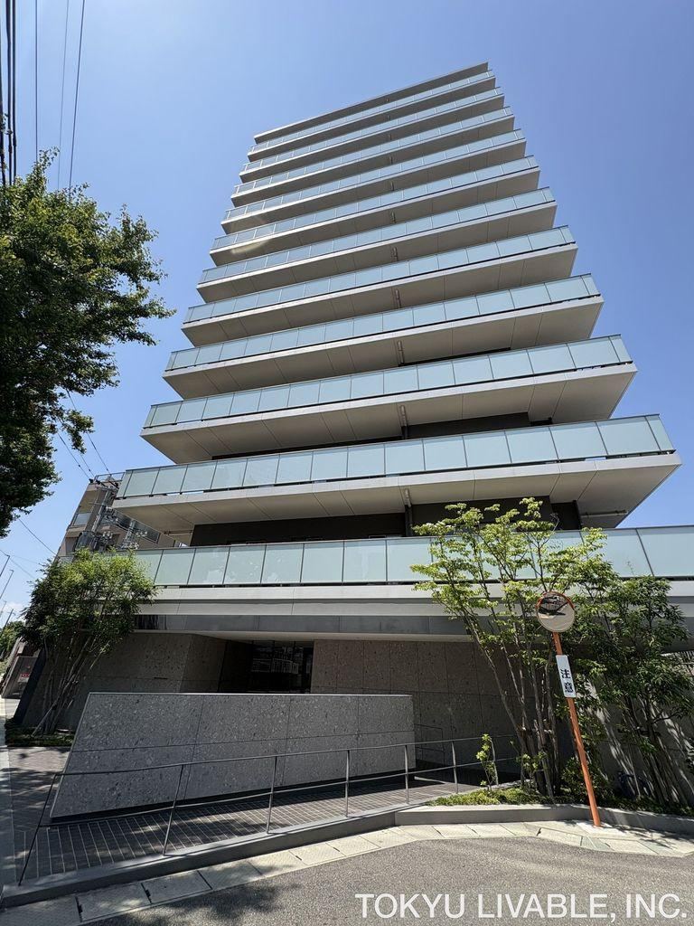 2LDK apartment in Minami Ward, Fukuoka - Photo 1