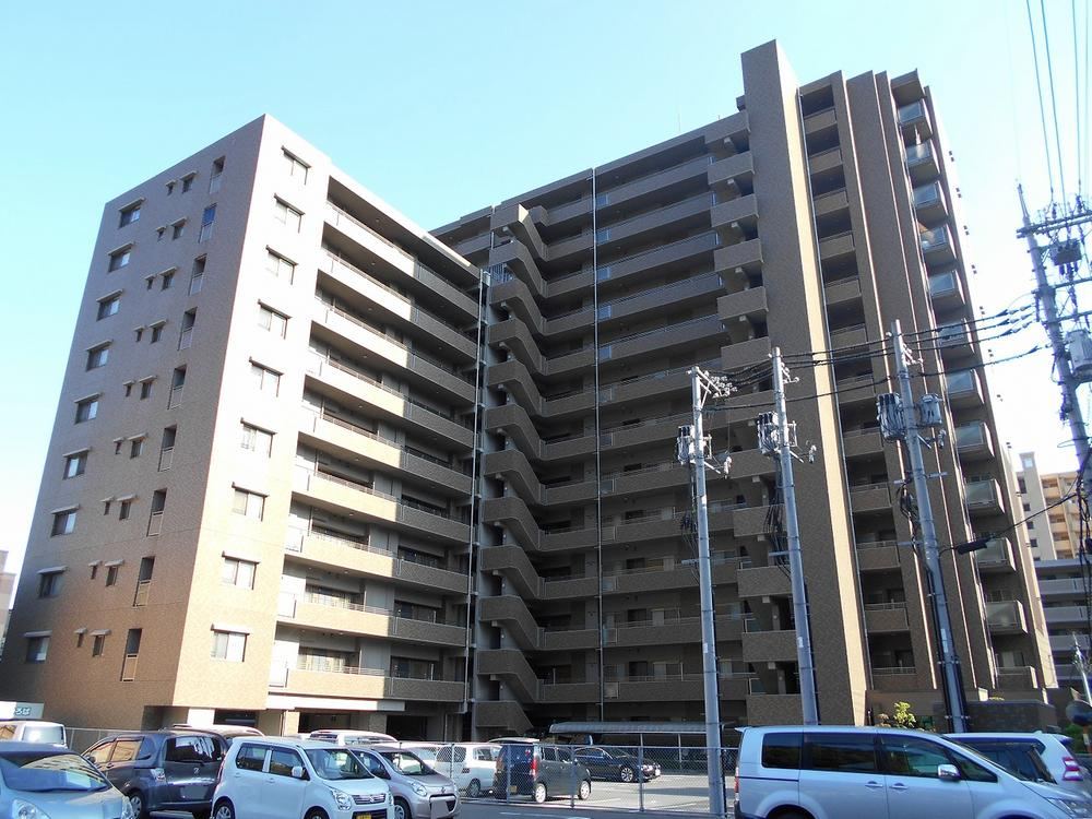 3LDK apartment in Kure, Hiroshima - Photo 1