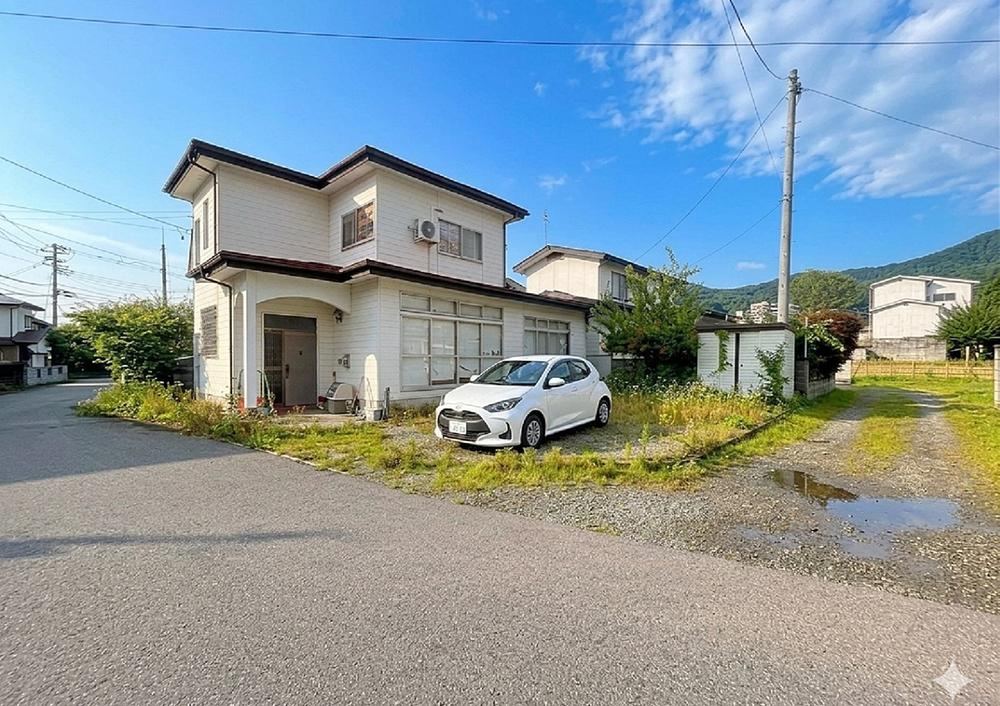 182 m² land in Aizuwakamatsu, Fukushima - Photo 1