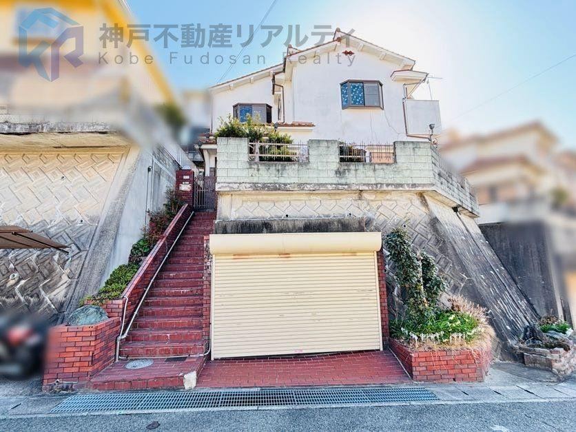 4LDK house in Akashi, Hyogo - Photo 1