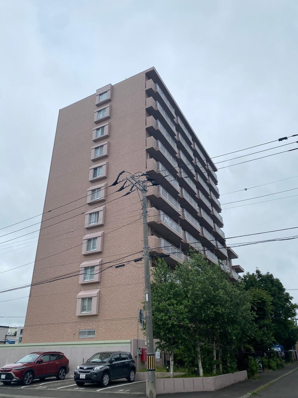3LDK apartment in Shiroishi Ward, Sapporo, Hokkaido - Photo 1