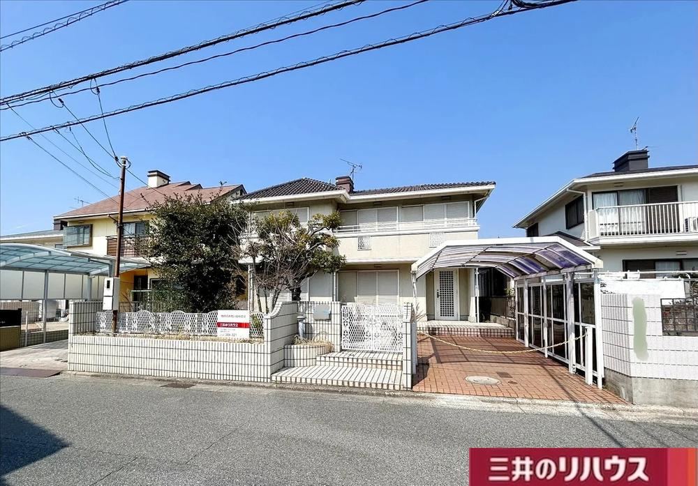 4LDK house in Minami Ward, Hiroshima - Photo 1