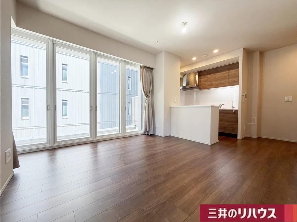 2LDK apartment in Chuo Ward, Osaka - Photo 1