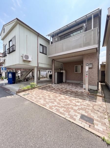 3LDK+S house in Sakai Ward, Sakai, Osaka - Photo 1