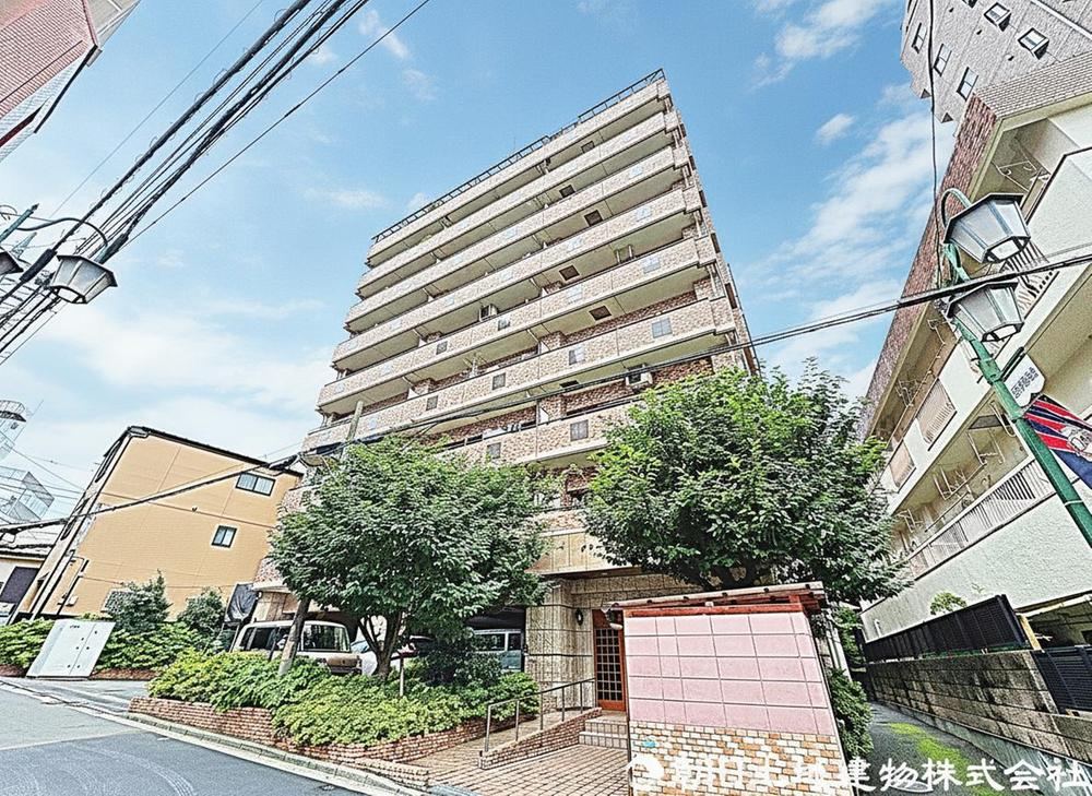 2LDK+S apartment in Tokorozawa, Saitama - Photo 1
