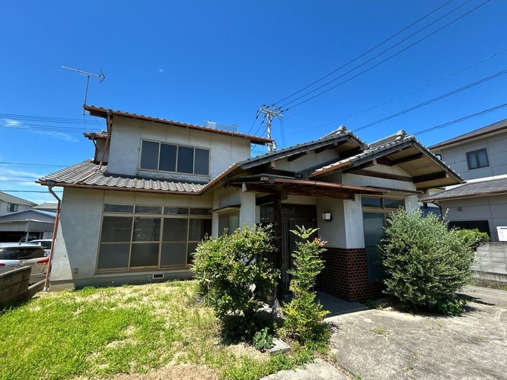 7DK house in Sanuki, Kagawa - Photo 1