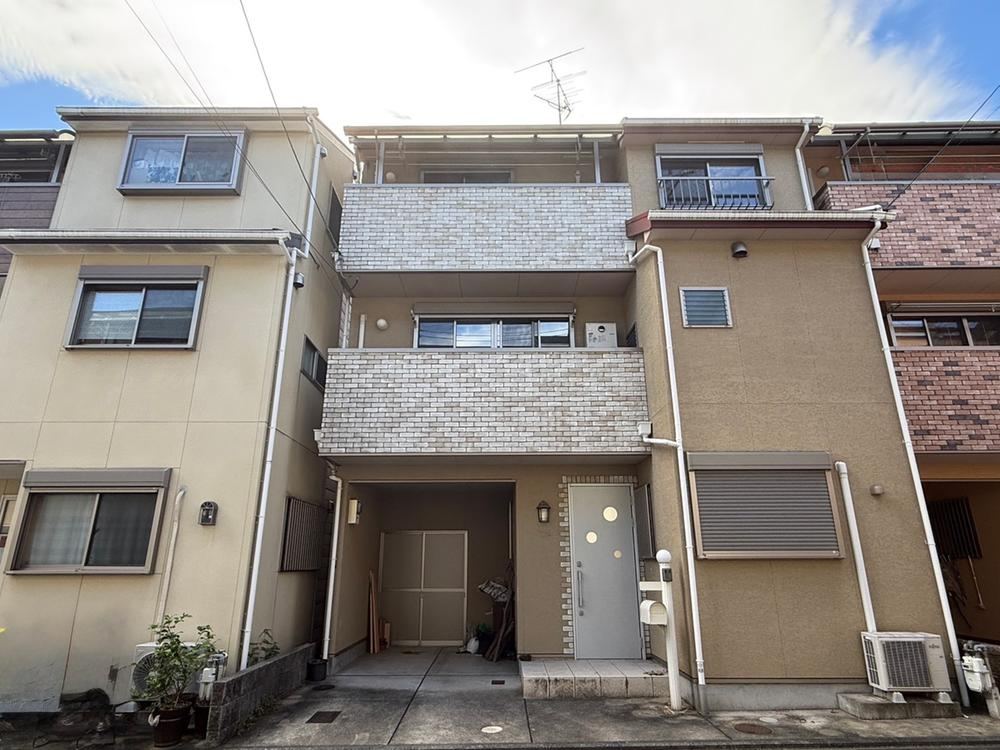 3LDK house in Sakyo Ward, Kyoto - Photo 1