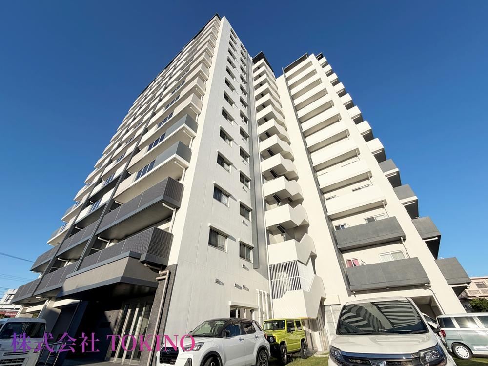 2LDK apartment in Haebaru, Shimajiri District, Okinawa - Photo 1
