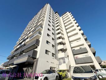 2LDK apartment in Shimajiri District