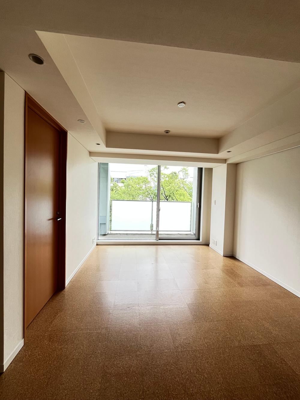 2LDK apartment in Shibuya Ward, Tokyo - Photo 1