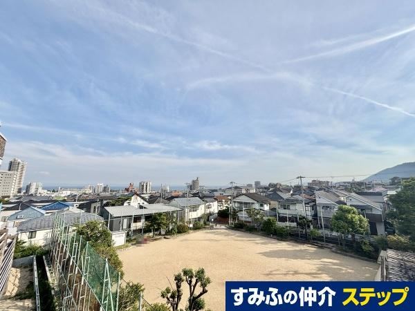 2LDK apartment in Suma Ward, Kobe, Hyogo - Photo 1