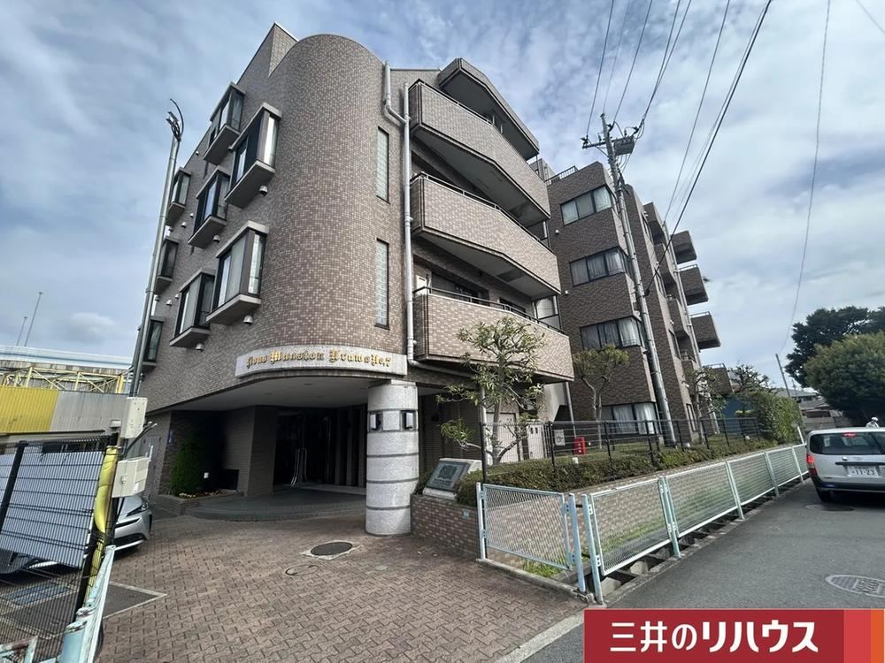 2DK apartment in Sakura Ward, Saitama - Photo 1