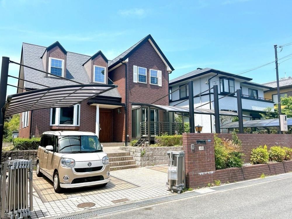 4LDK house in Shijonawate, Osaka - Photo 1
