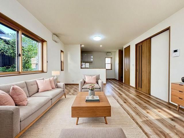 5LDK house in Sawara Ward, Fukuoka - Photo 1