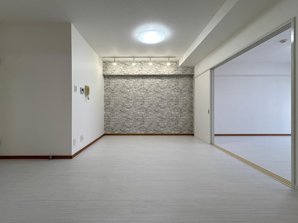 3DK apartment in Tama, Tokyo - Photo 1