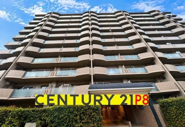3LDK apartment in Toyota, Aichi - Photo 1