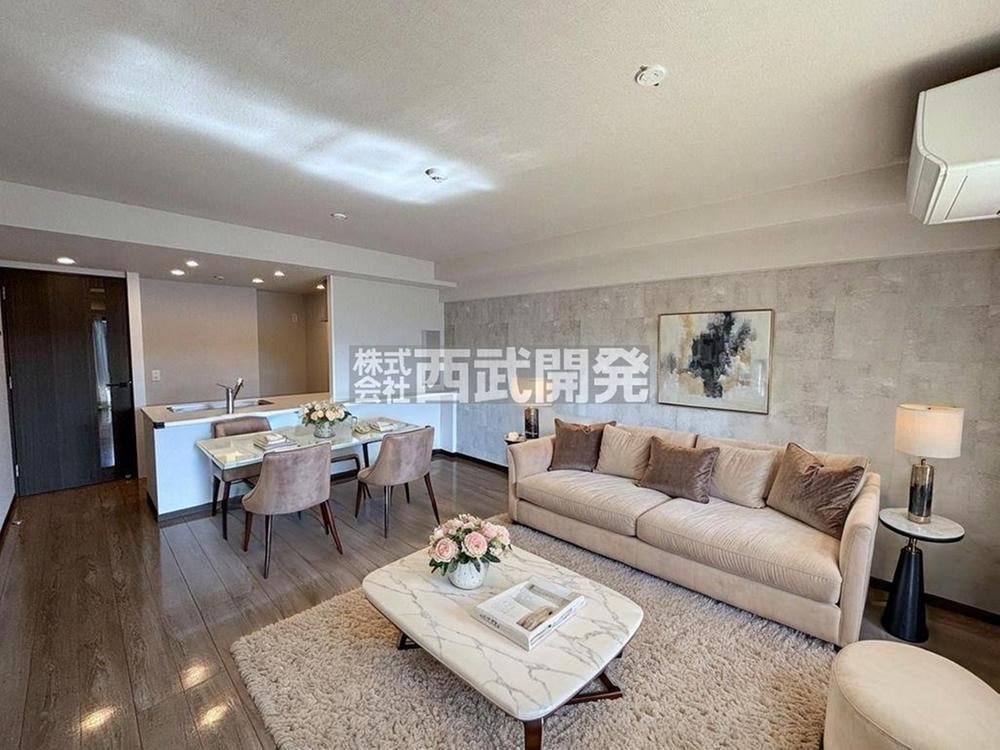 3LDK apartment in Hino, Tokyo - Photo 1