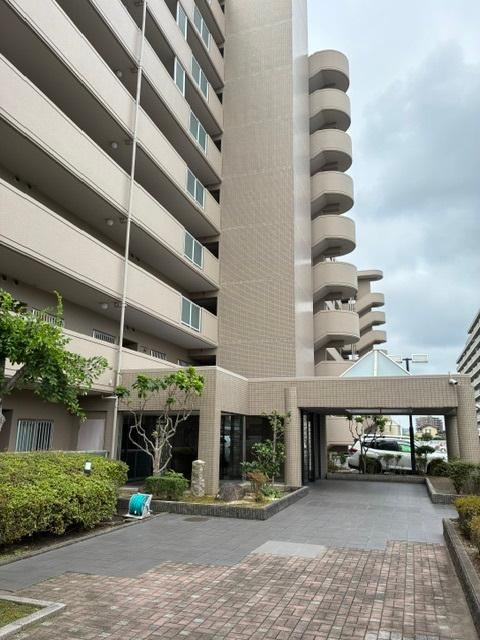3LDK apartment in Naka Ward, Okayama - Photo 1