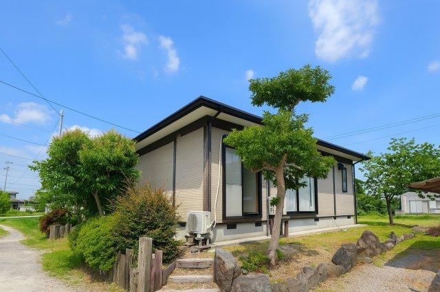 2LDK house in Kurume, Fukuoka - Photo 1