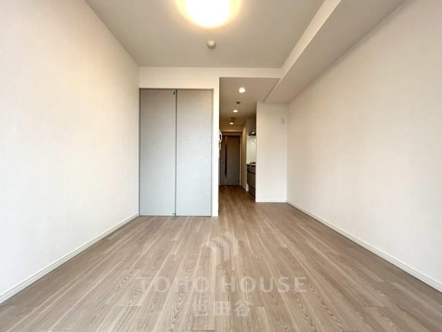 studio apartment in Shibuya Ward, Tokyo - Photo 1