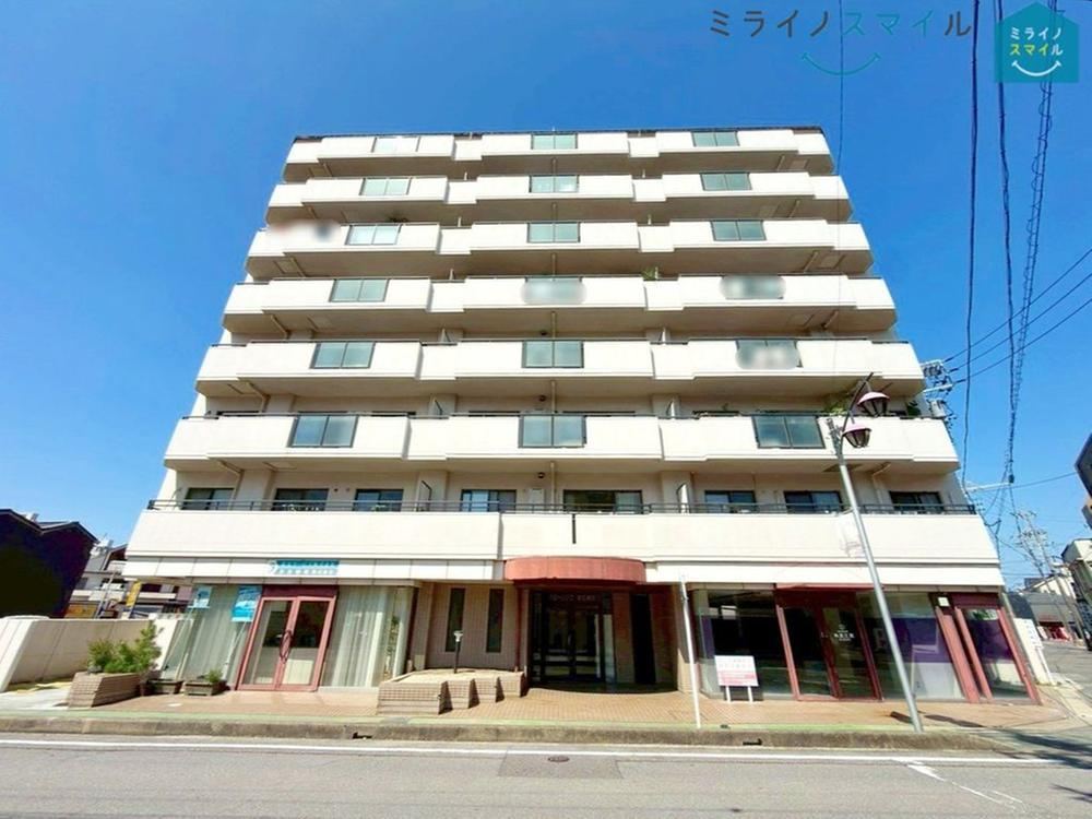 2LDK apartment in Chiryu, Aichi - Photo 1