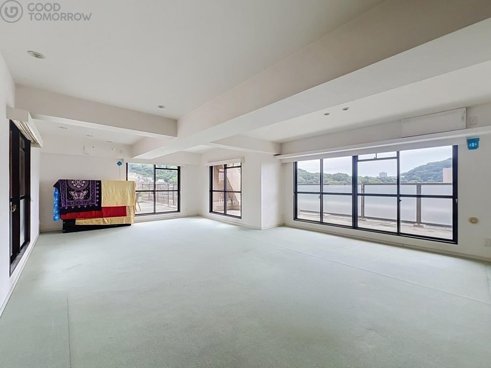 2LDK apartment in Higashi Ward, Hiroshima - Photo 1