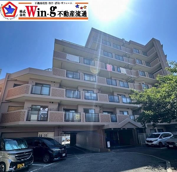2LDK+S apartment in Akashi, Hyogo - Photo 1