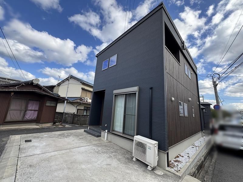 3LDK house in Kokurakita Ward, Kitakyushu, Fukuoka - Photo 1