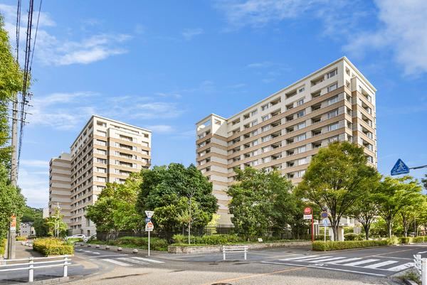 4LDK apartment in Chikusa Ward, Nagoya, Aichi - Photo 1