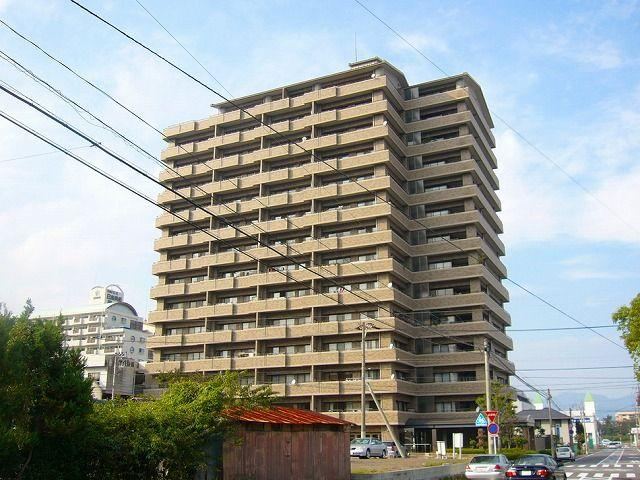 3LDK apartment in Beppu, Oita - Photo 1