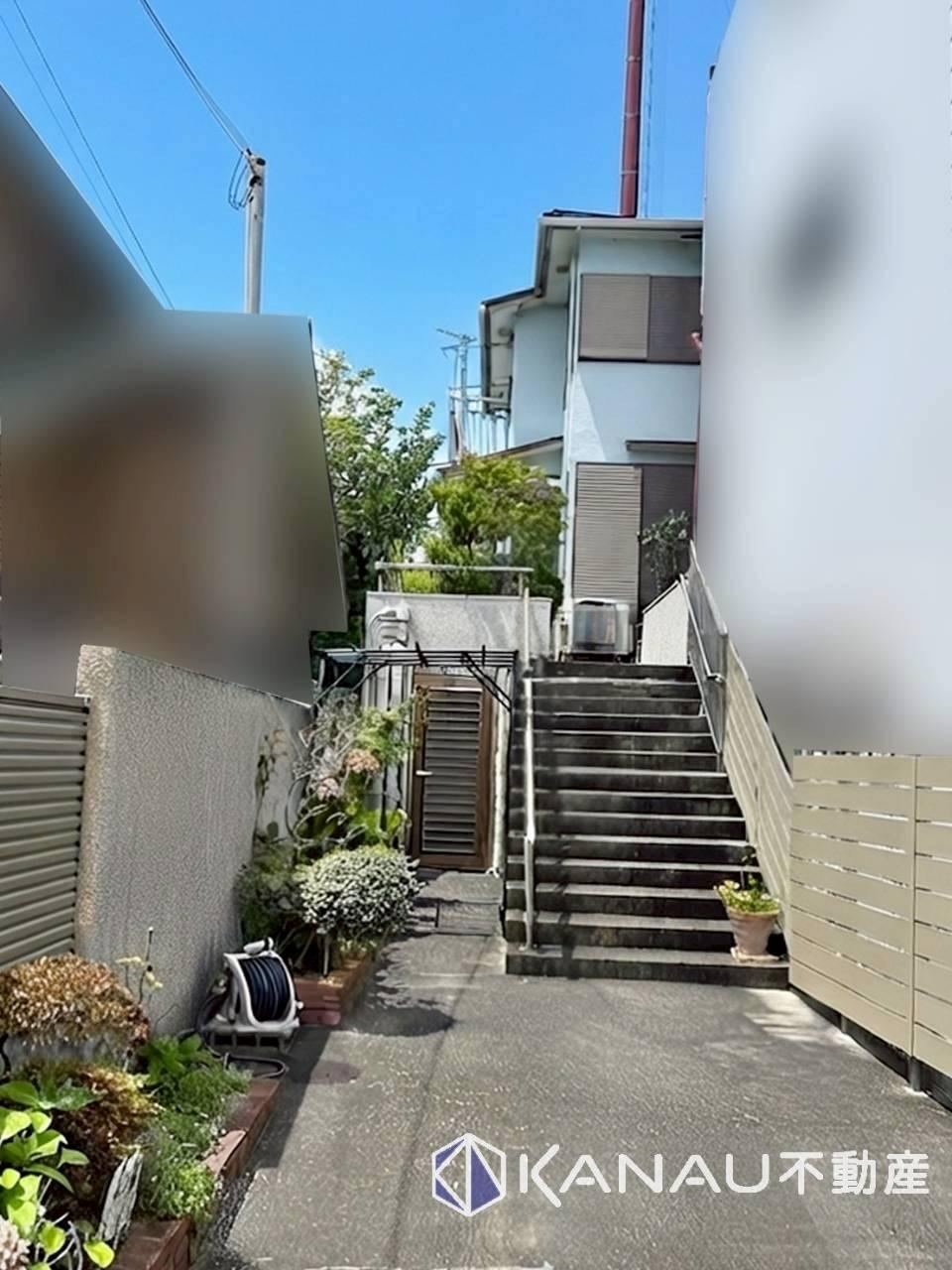 7DK house in Tarumi Ward, Kobe, Hyogo - Photo 1