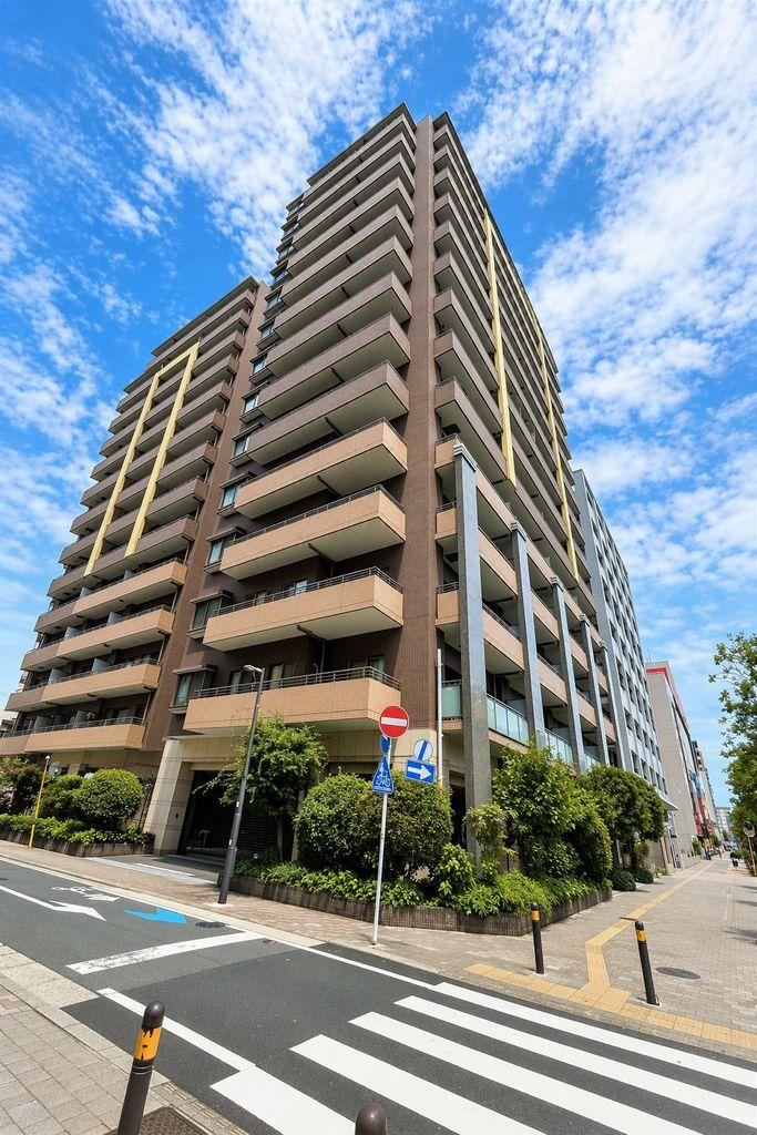 2LDK apartment in Kawasaki Ward, Kawasaki, Kanagawa - Photo 1