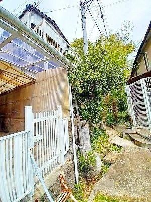 2DK house in Tarumi Ward, Kobe, Hyogo - Photo 1