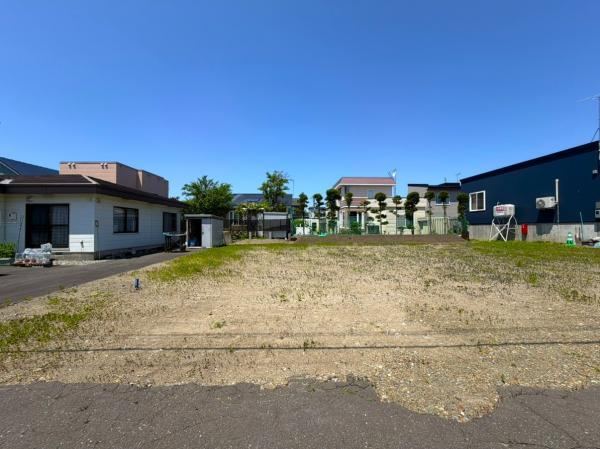 160 m² land in Chitose, Hokkaido - Photo 1