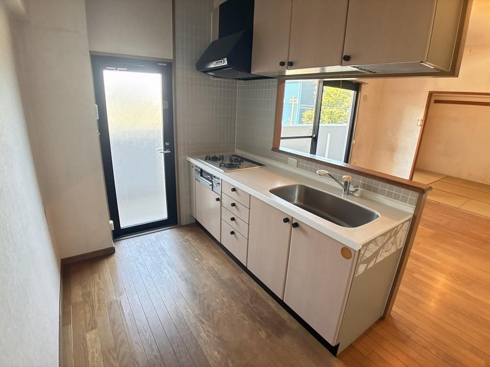 3LDK apartment in Hakata Ward, Fukuoka - Photo 1