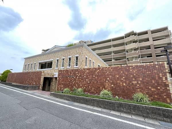 3LDK apartment in Kariya, Aichi - Photo 1