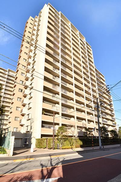 3LDK apartment in Ota Ward, Tokyo - Photo 1