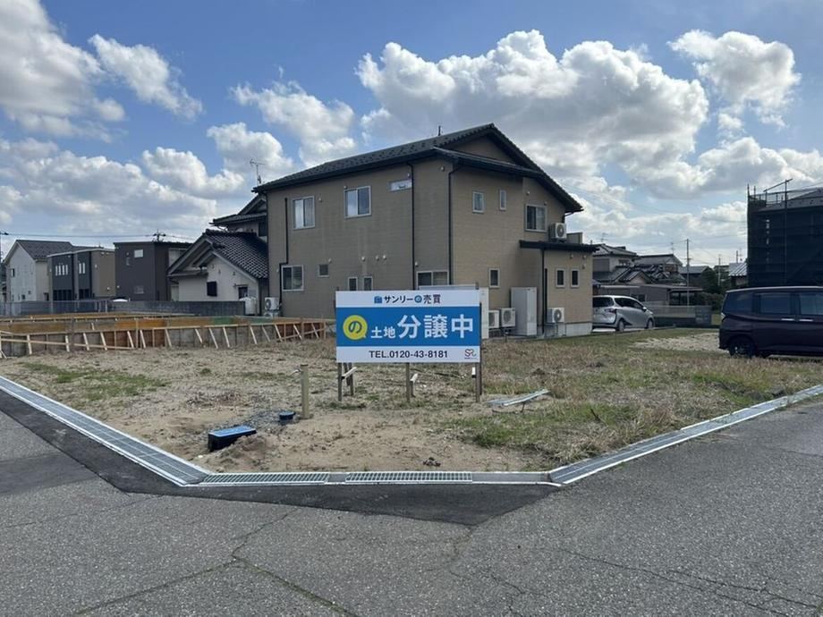183 m² land in Kahoku, Ishikawa - Photo 1